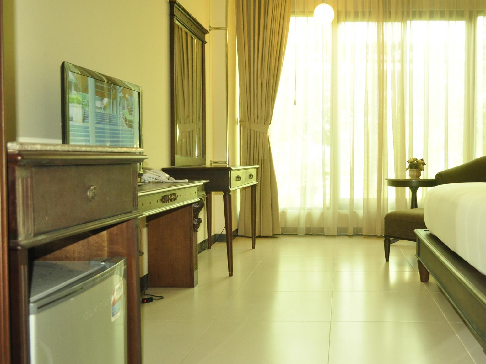 Maharani Guest House Джокьякарта Экстерьер фото
