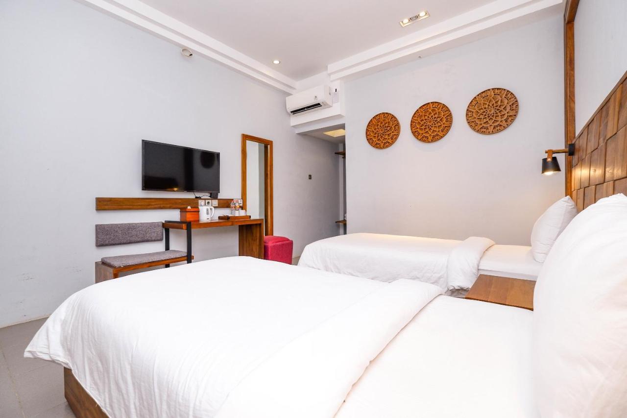 Maharani Guest House Джокьякарта Экстерьер фото